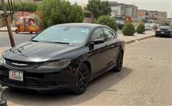 Chrysler 200